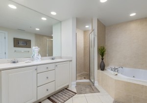 southbeach402-8masterbath.jpg