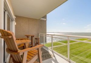 bellavista105-6balconynew.jpg