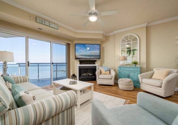 bellevista105-16-living-area.jpg