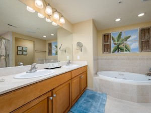 bellevista105-23-primary-bath.jpg