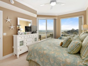 16-master-bed.jpg