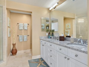 18-master-bedroom.jpg