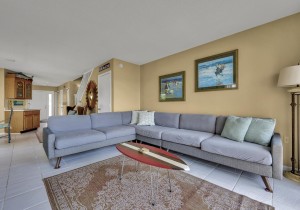 harborisland79j-19-living-area.jpg