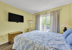 harborisland79j-30-bedroom-2.jpg