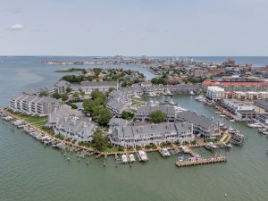 harborisland79j-45.jpg