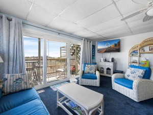 oceannorth3-12-living-area.jpg