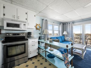 oceannorth3-14-kitchen.jpg