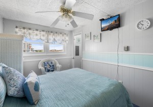 oceannorth3-20-bedroom-1.jpg
