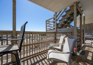 oceannorth3-7-balcony.jpg