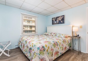 windjammer303-2bedroom1.jpg