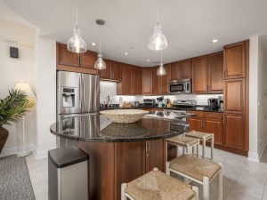 gateway1409-14-kitchen.jpg