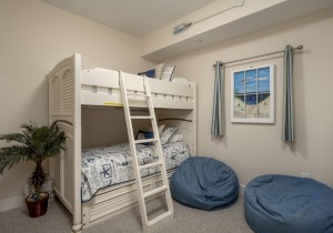 gateway1409-15-bedroom-3.jpg