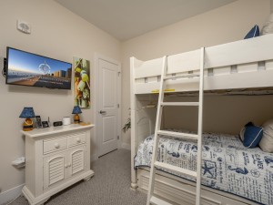 gateway1409-16-bedroom-3.jpg