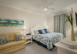 gateway1409-18-primary-bedroom.jpg