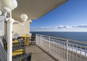 gateway1409-2balcony.jpg