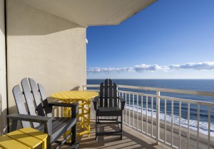 gateway1409-3-balcony.jpg