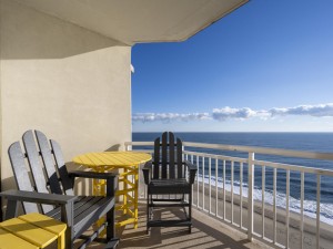 gateway1409-3-balcony.jpg