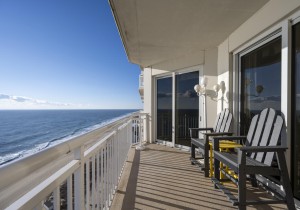 gateway1409-4-balcony-south.jpg