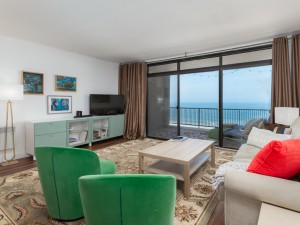 hpn7c-6livingarea.jpg