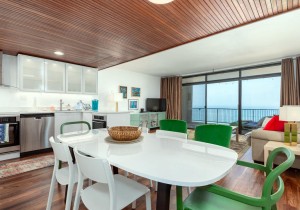 hpn7c-7diningarea.jpg