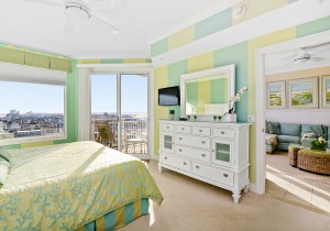 13masterbedroomgw1105.jpg