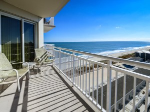 25viewbalconygw1105.jpg