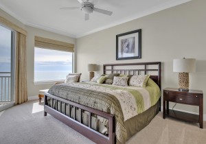 gateway1611-14-primary-bedroom-2025.jpg
