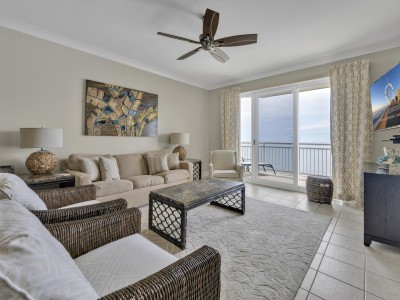 gateway1611-5-living-area-new-2025.jpg