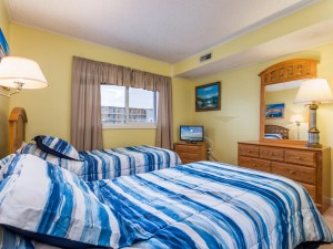 tiffaniebythesea219d-5bedroom2.jpg