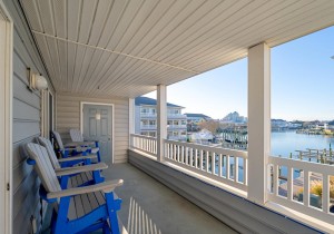 harbortown204d-3-balcony-new.jpg