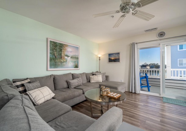 harbortown204d-8-living-area-new.jpg