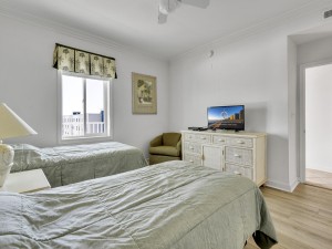 maresol505-19-bedroom-3.jpg
