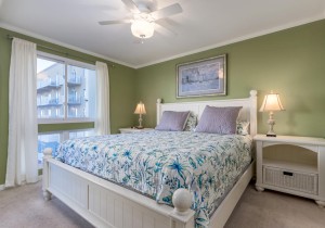 makai214v2-3masterbedroom.jpg