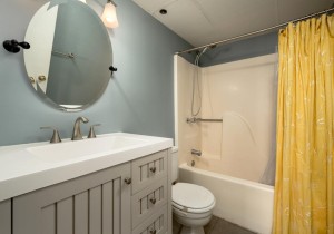 excalibur203-16-primary-bath.jpg