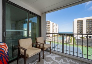 excalibur203-2-balcony.jpg