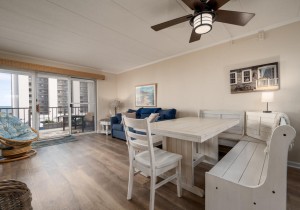 excalibur203-6-dining-area.jpg
