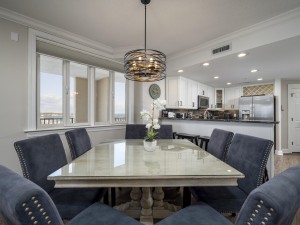 southbeach509-22-dining.jpg