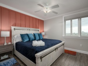 southbeach509-33-bedroom-3.jpg