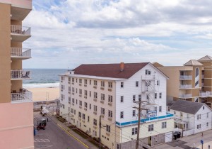 southbeach509-4323viewofbeachandboardwalk.jpg