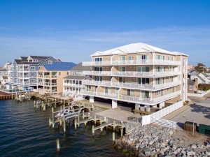 southbay102-0007exteriorbayside.jpg