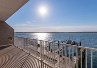 southbay102-3094balcony.jpg