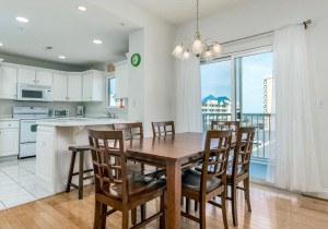 princessirene302-10diningarea.jpg