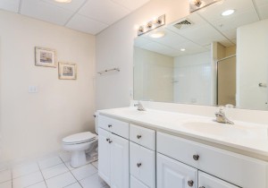 princessirene302-6masterbath.jpg