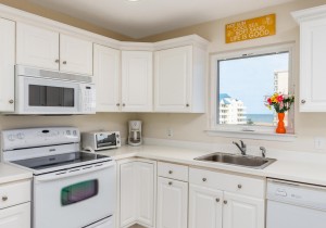 princessirene302-8kitchen.jpg