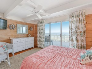 18summerbeach8bedroom3.jpg
