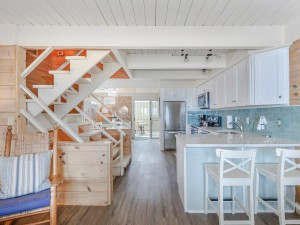 8summerplace8kitchen.jpg