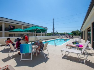 royal-hawaiian-pool-2.jpg