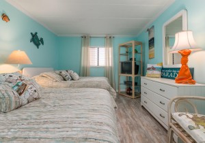 waikiki103-5bedroom2.jpg