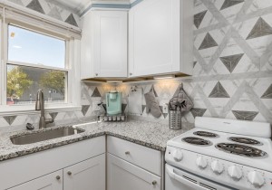 jammer106-4kitchennew.jpg