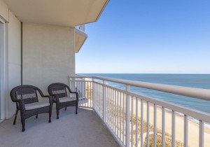 gateway1009-19balconynorth.jpg